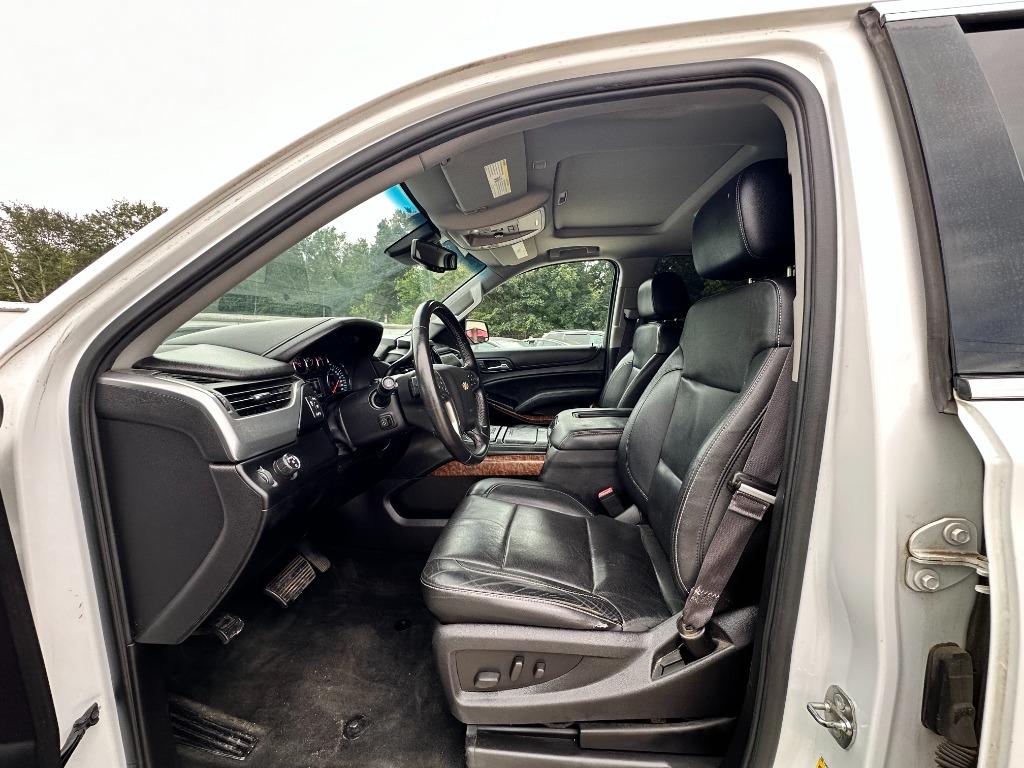 2015 Chevrolet Tahoe LTZ - Photo 19