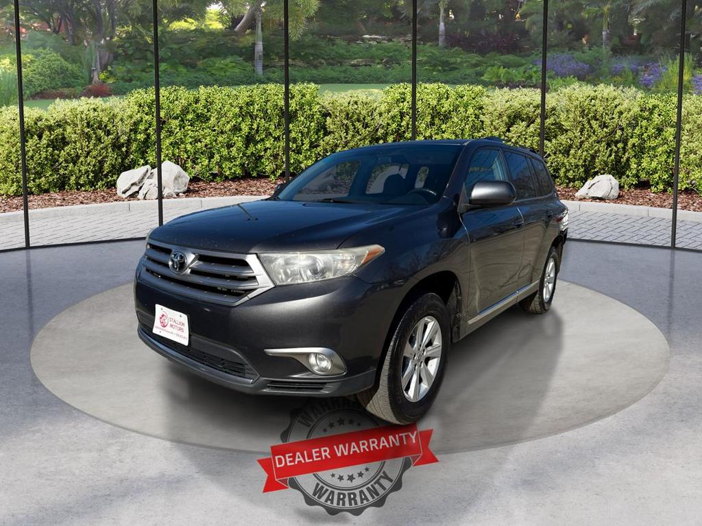 2012 Toyota Highlander Base's photo