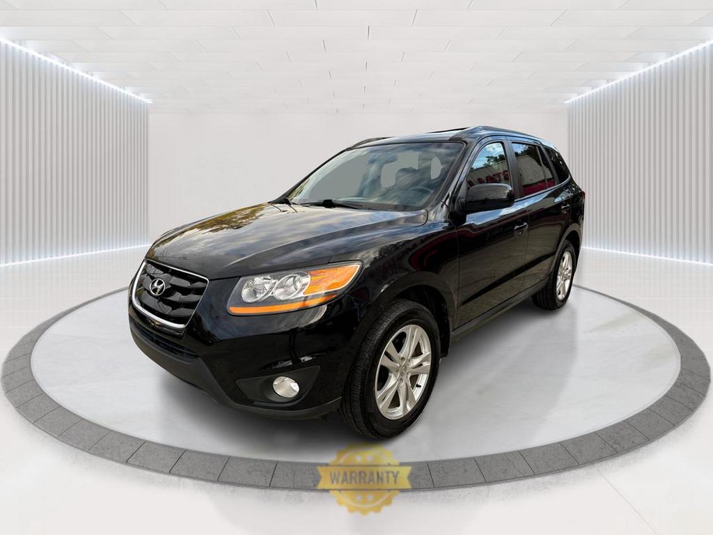 2011 Hyundai Santa Fe SE's photo