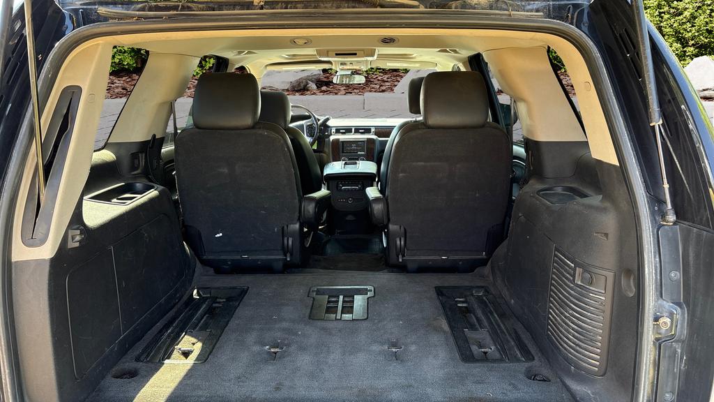 2011 GMC Yukon Denali - Photo 16