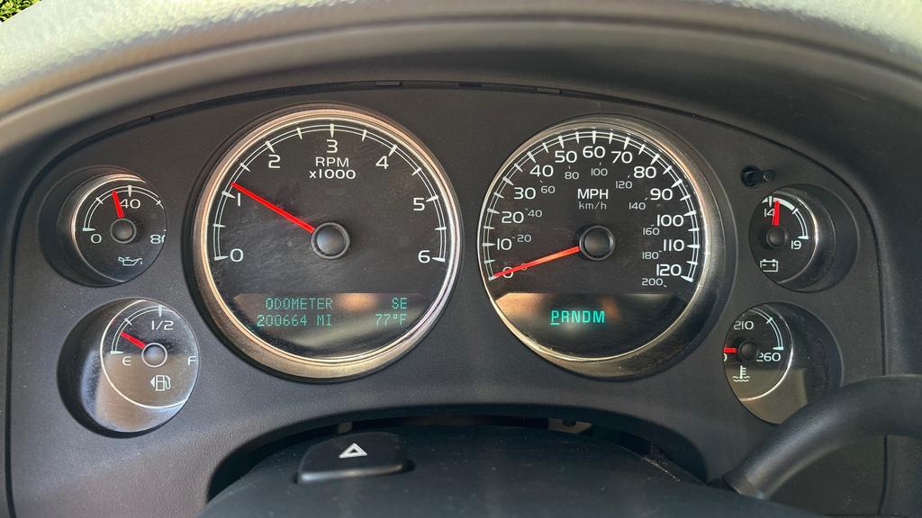 2011 GMC Yukon Denali - Photo 19